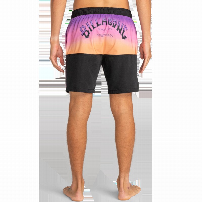FIFTY50 LAYBACK SWIMSHORTS IN BLACK