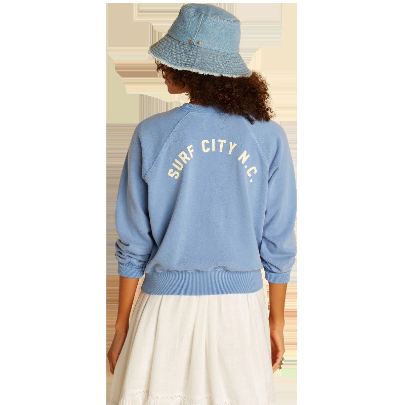X WRANGLER ON THE RISE SWEATSHIRT IN GOOD JEANS