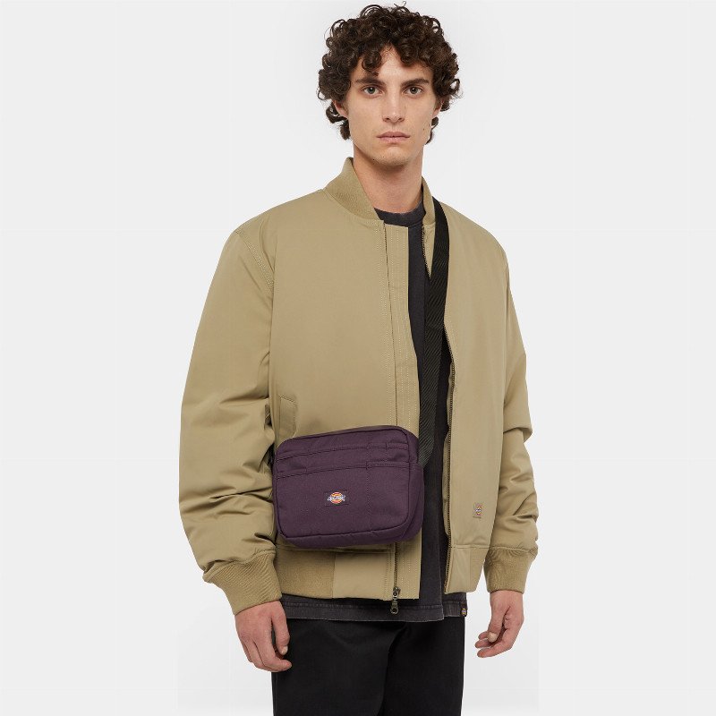 MOREAUVILLE MESSENGER BAG UNISEX PLUM