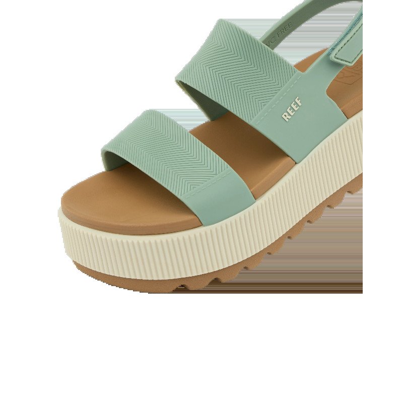 Water Vista Higher Sandal in Frosty