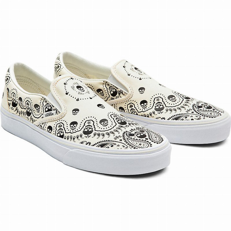 Vans BANDANA CLASSIC SLIPON SHOES ((BANDANA) WHITE/BLACK) WOMEN WHITE