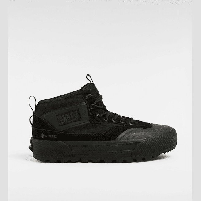 Vans - MTE Half Cab Gore-Tex Shoes, Man, Black, Size: 11