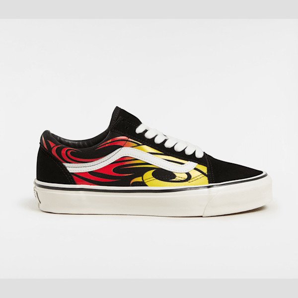 Vans - Premium Old Skool Shoes, Man, Black, Size: 4