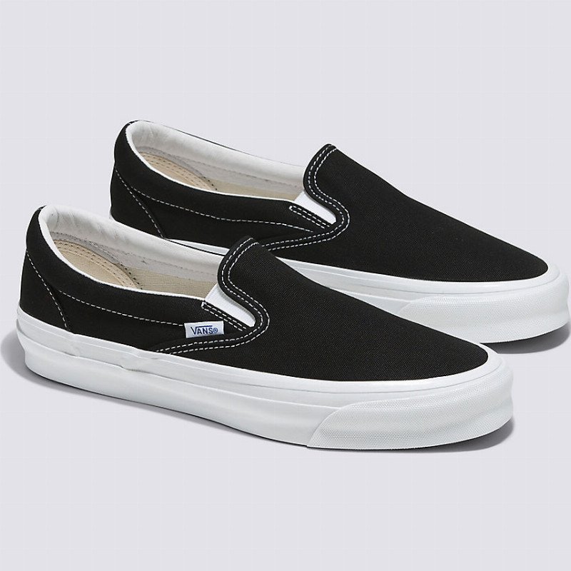 VAULT BY OG CLASSIC SLIP-ON LX SHOES ((CANVAS) BLACK/TRUE WHITE) MEN,WOMEN BLACK